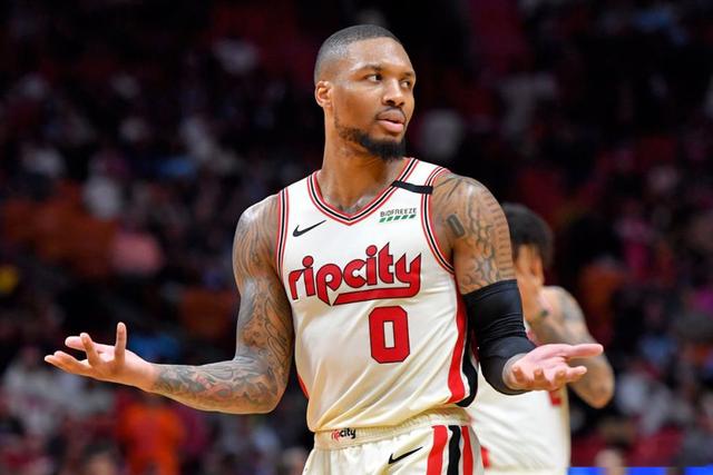 中国女篮和三人女篮共18人获体育运动荣誉奖章