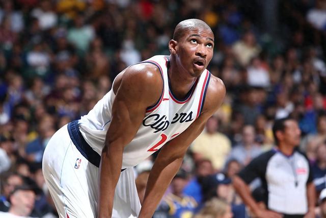 俱乐部杯-刘泽一16+9浙江胜吉林 吴昌泽9+12