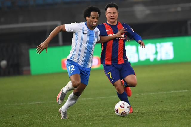 英超夺冠赔率:红军受阻仍领跑 曼城1赔101掉队